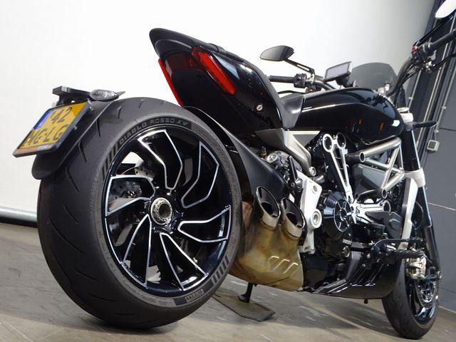 ducati - xdiavel-s