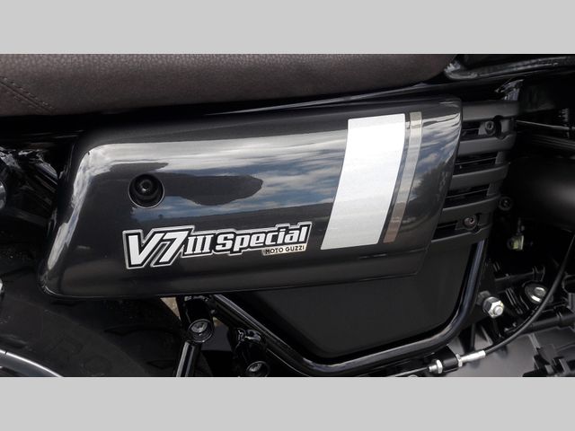moto-guzzi - v-7-iii-special