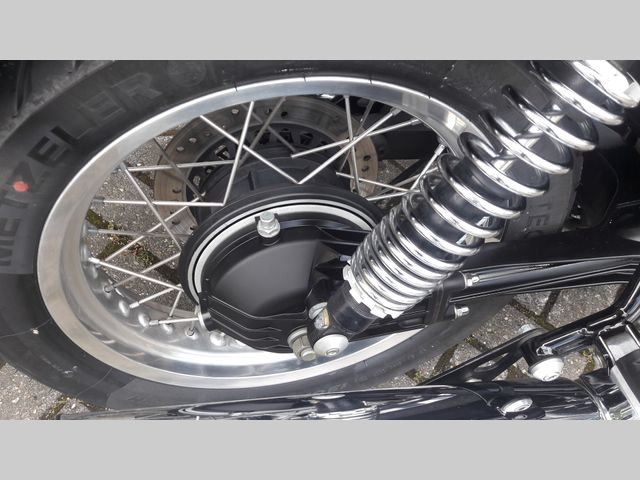 moto-guzzi - v-7-iii-special