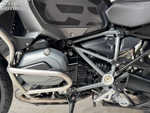 bmw - r-1200-gs-adventure-triple-black