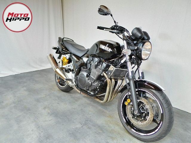 yamaha - xjr-1300