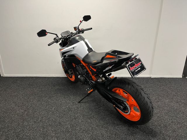 ktm - 890-duke-r