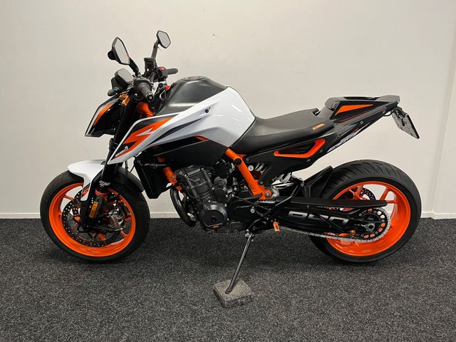 ktm - 890-duke-r