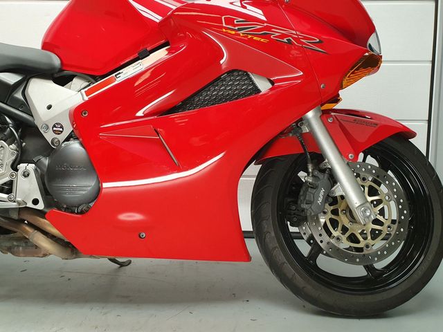 honda - vfr-800-fi-vtec