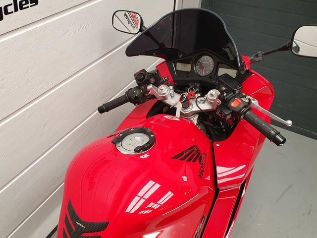 honda - vfr-800-fi-vtec