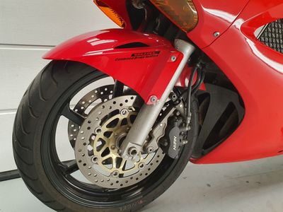 HONDA VFR 800 FI VTEC – foto 4