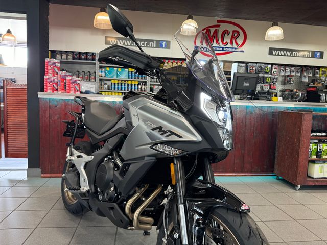 cfmoto - 700-mt