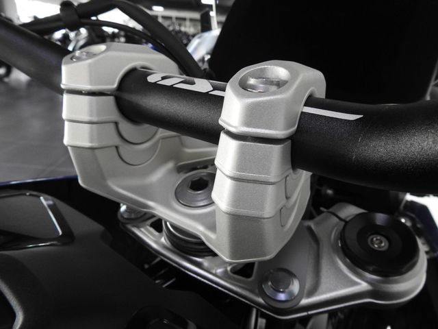 bmw - r-1300-gs
