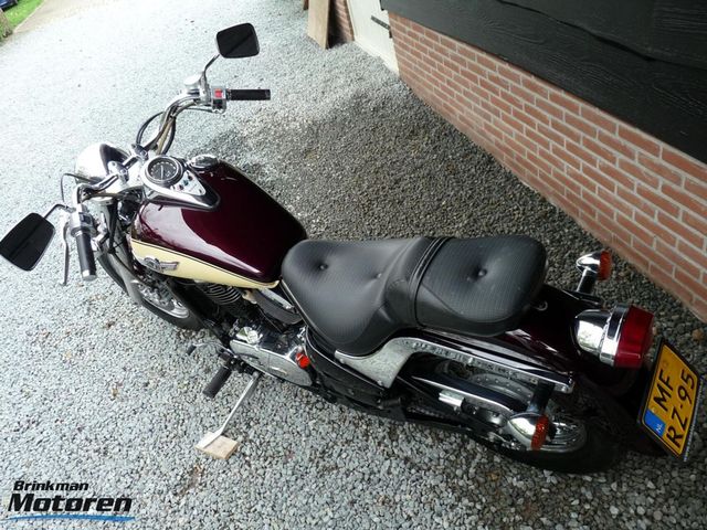 kawasaki - vn-800-classic
