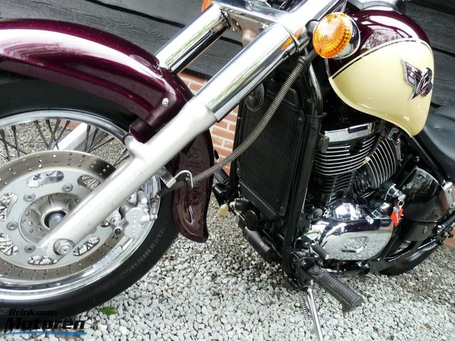 kawasaki - vn-800-classic