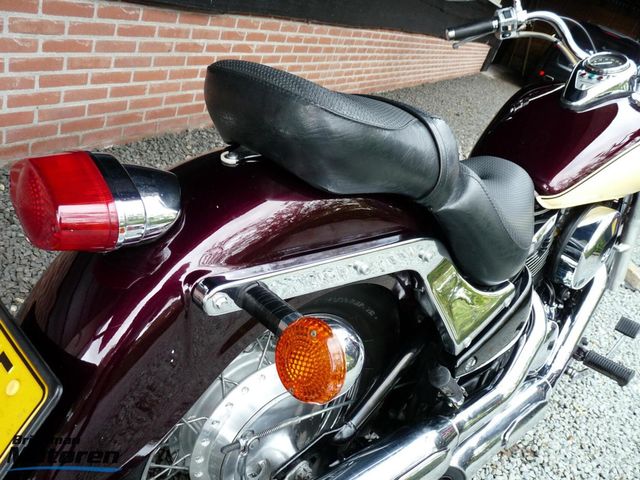 kawasaki - vn-800-classic