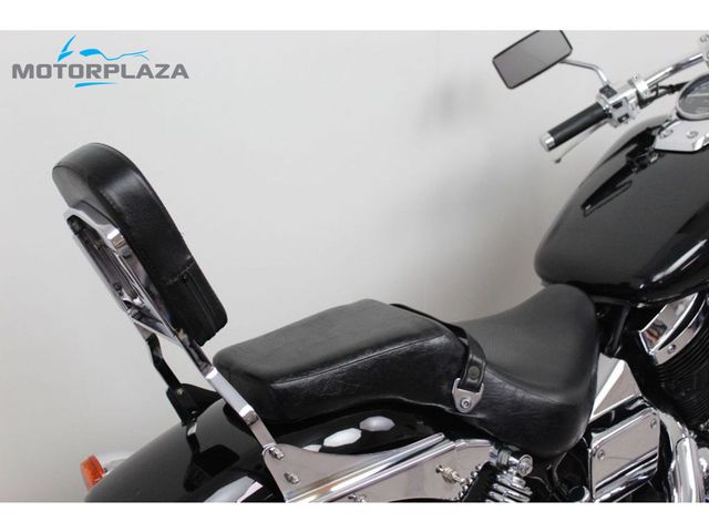 honda - vt-750-dc-shadow-spirit