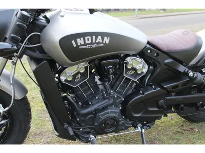 INDIAN MOTORCYCLE SCOUT BOBBER – foto 4