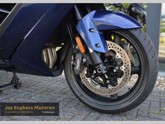 triumph - trophy-1200
