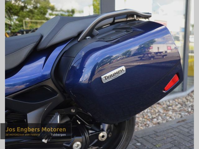 triumph - trophy-1200