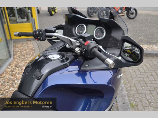 triumph - trophy-1200