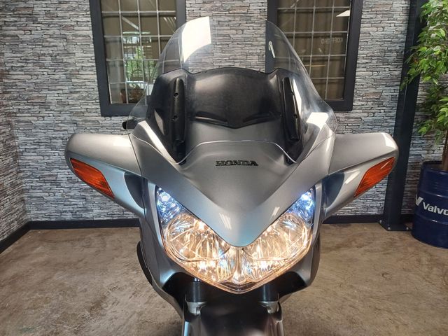 honda - st-1300-pan-european