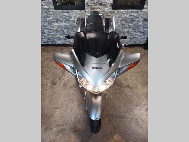 honda - st-1300-pan-european