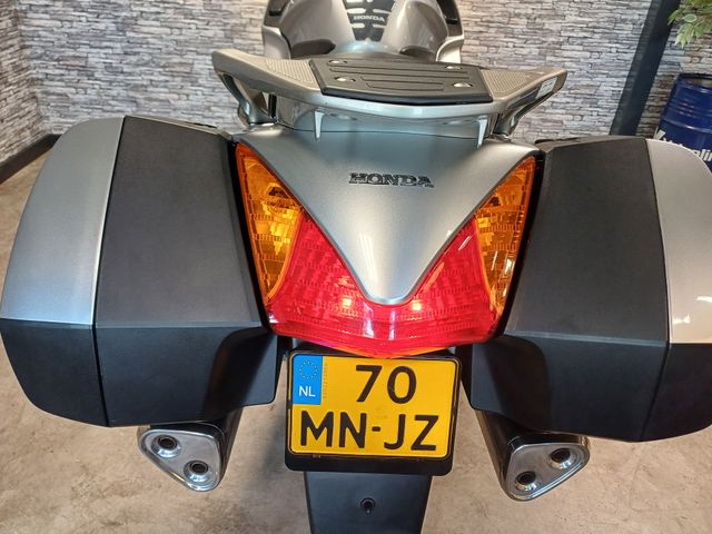 honda - st-1300-pan-european