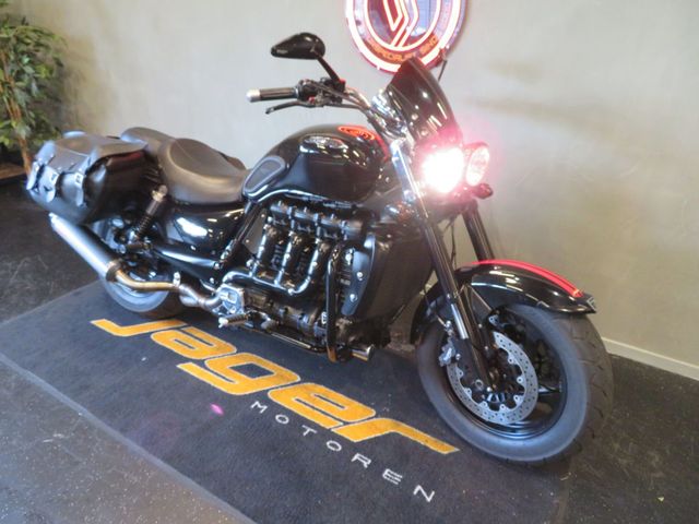 triumph - rocket-iii-roadster