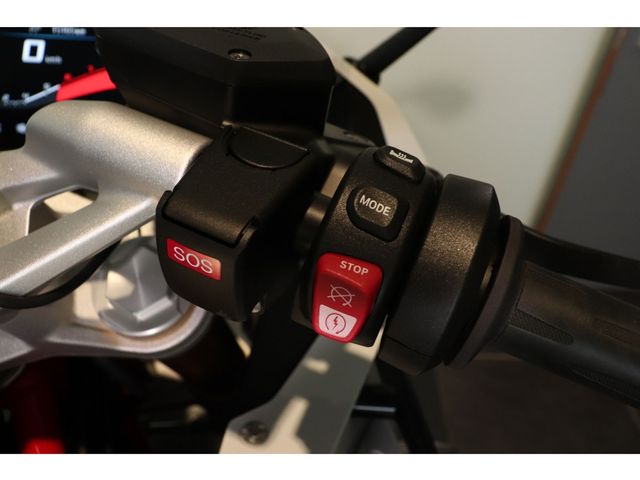 bmw - r-1250-rs