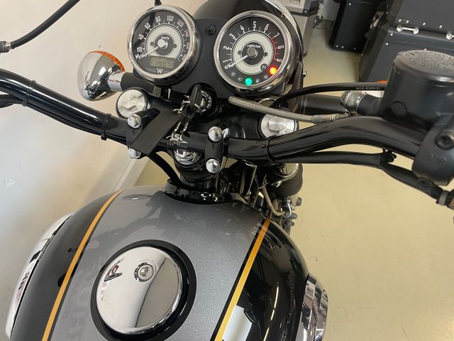 kawasaki - w800-special-edition