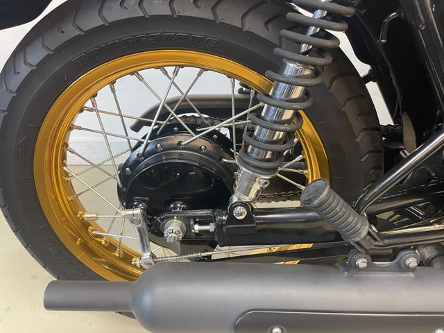 kawasaki - w800-special-edition