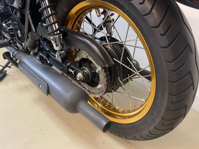 kawasaki - w800-special-edition