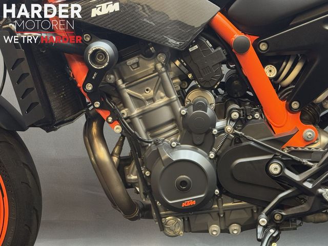 ktm - 890-duke-r