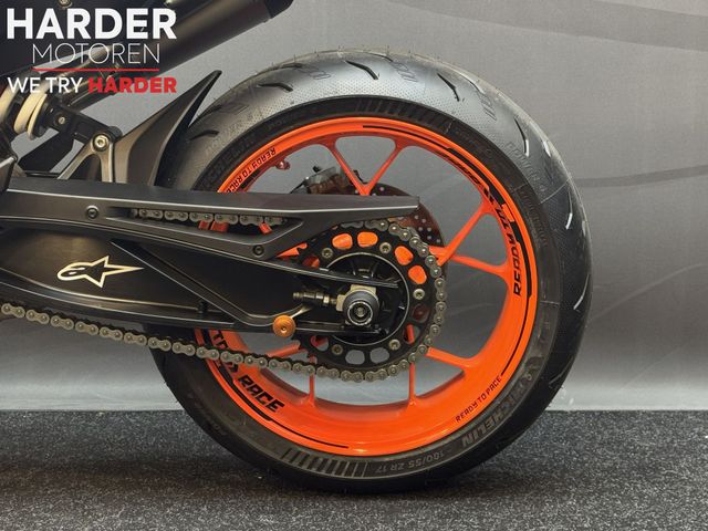 ktm - 890-duke-r