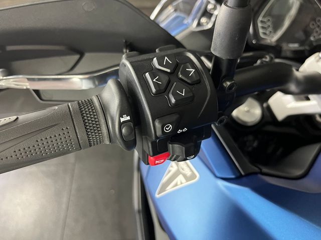 triumph - tiger-sport-800-tour