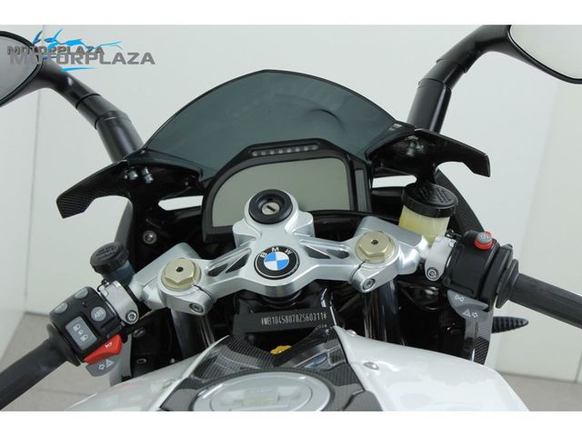 bmw - hp-2-sport