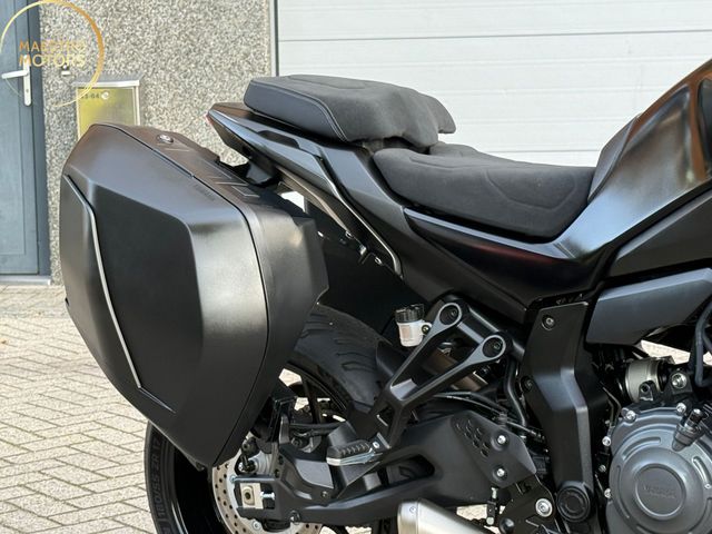 yamaha - tracer-7-gt