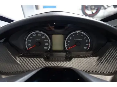 SUZUKI AN 400 BURGMAN ABS – foto 2