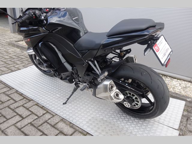 kawasaki - z-1000-sx-abs
