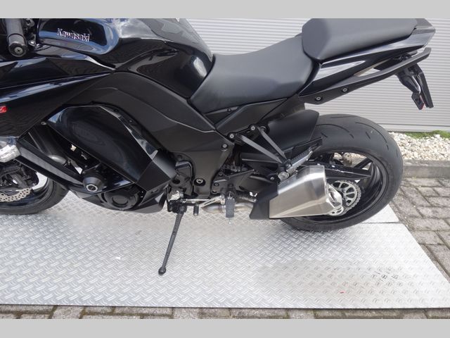 kawasaki - z-1000-sx-abs