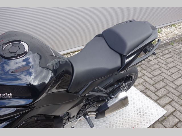 kawasaki - z-1000-sx-abs