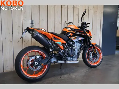 KTM 890 DUKE GP – foto 4