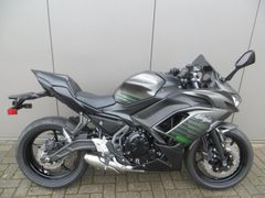 KAWASAKI NINJA 650 SPORT