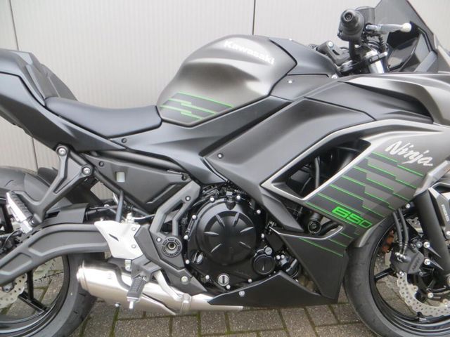 kawasaki - ninja-650-sport