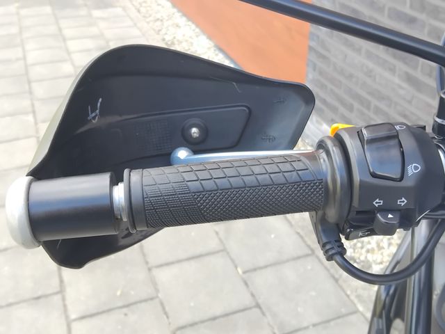royal-enfield - himalayan