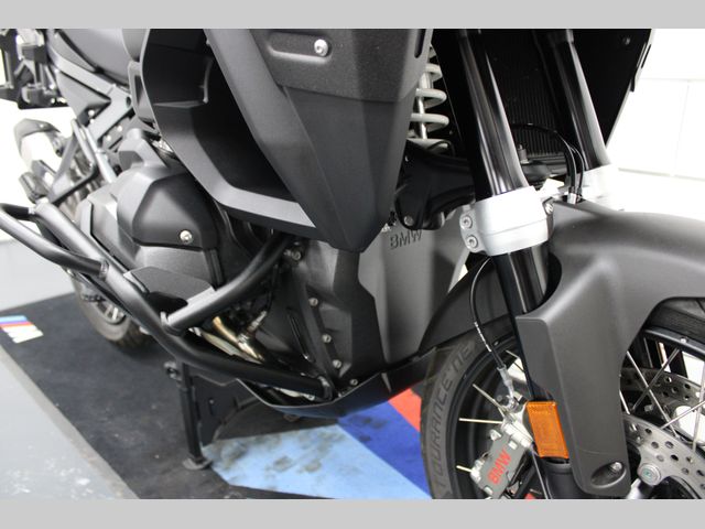 bmw - r-1300-gs-adventure