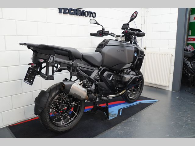 bmw - r-1300-gs-adventure