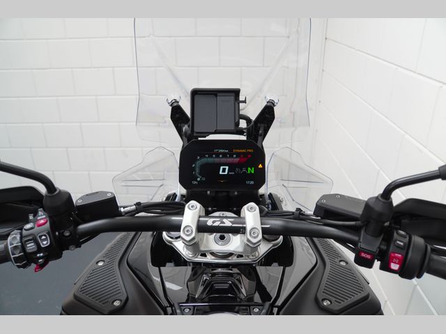 bmw - r-1300-gs-adventure