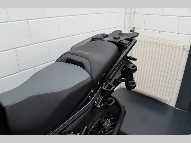 bmw - r-1300-gs-adventure