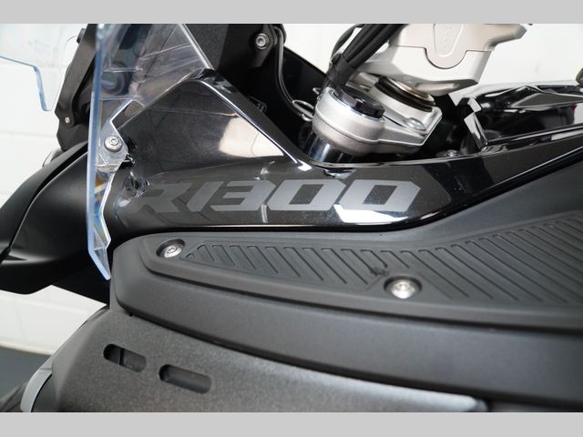 bmw - r-1300-gs-adventure