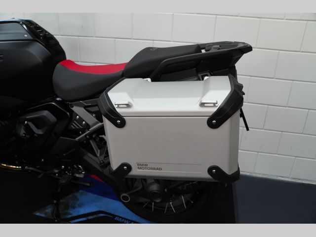 bmw - r-1300-gs-adventure