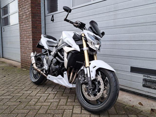 suzuki - gsr-750-a