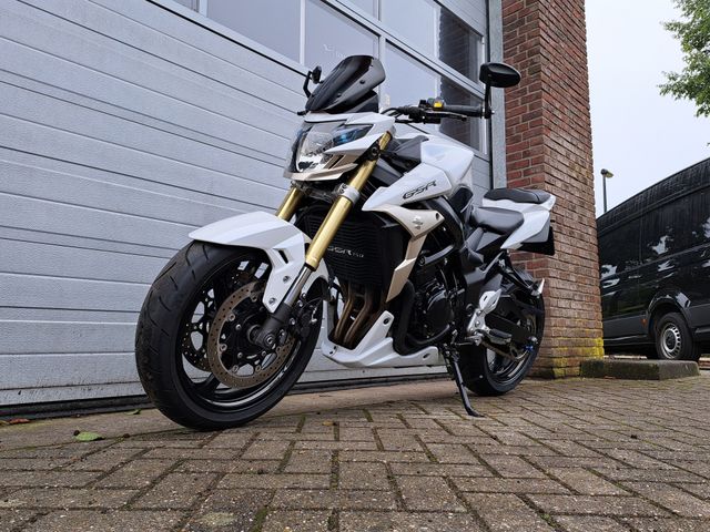 suzuki - gsr-750-a