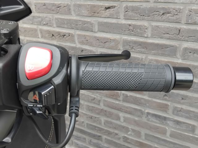 yamaha - x-max-400-tech-max